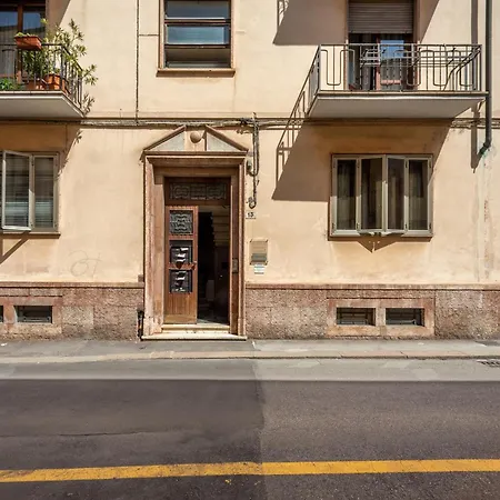 San Michele Modern - Con Balcone! *