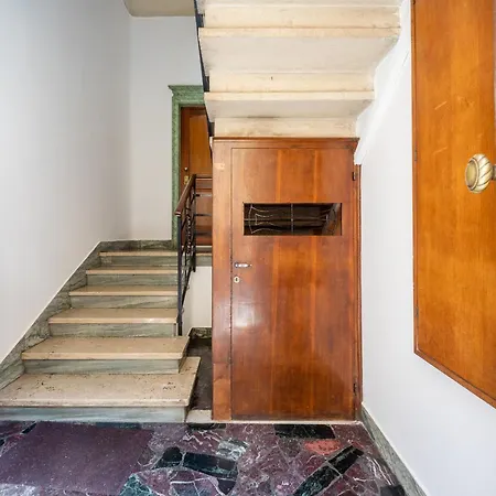 San Michele Modern - Con Balcone!