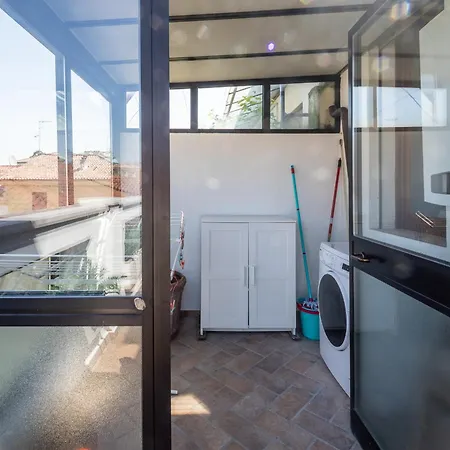 San Michele Modern - Con Balcone! *