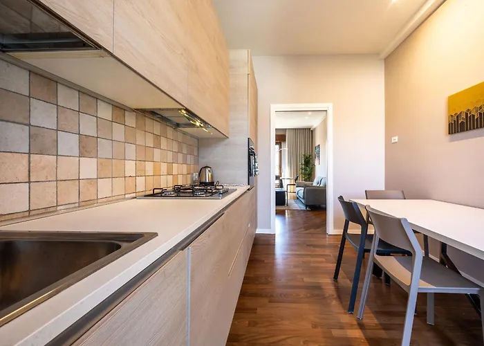 San Michele Modern - Con Balcone!